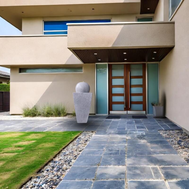 Dekorační fontána v kamenném a elegantním stylu